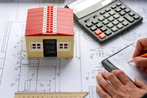 Ile kosztuje budowa domu 140 m2? Poznaj ukryte koszty i wydatki
