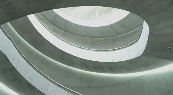 Jak wybrać producenta profili aluminiowych do zastosowań konstrukcyjnych i systemowych